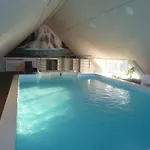 In Lägenhet *